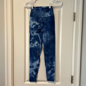 Colorfulkoala blu tye-dye leggings